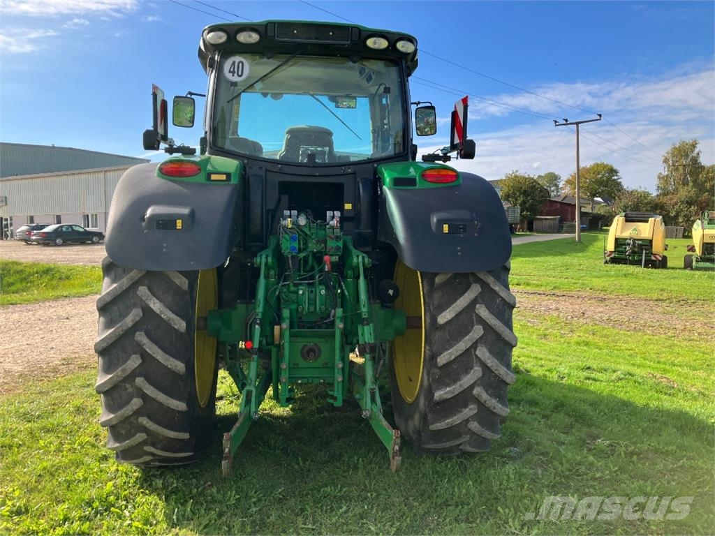 John Deere 6170R Tractoren