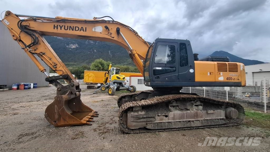 Hyundai R320LC-7A High walker Crawler excavators