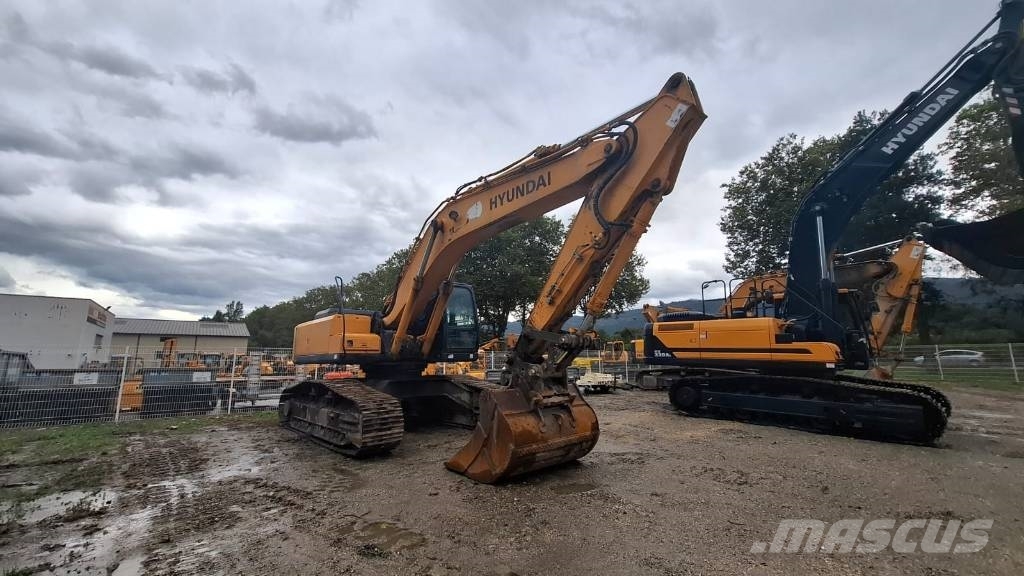 Hyundai R320LC-7A High walker Crawler excavators