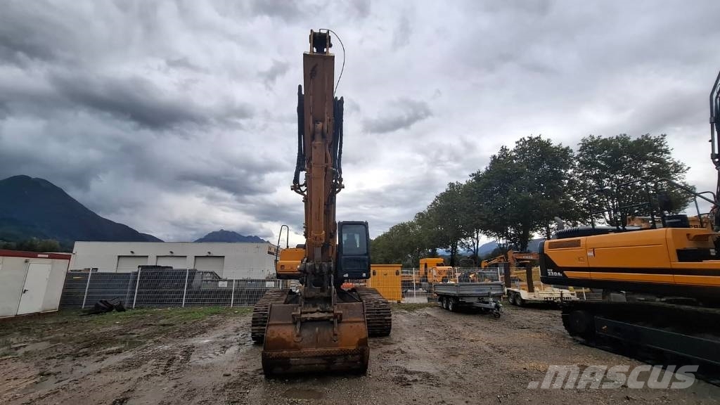 Hyundai R320LC-7A High walker Crawler excavators