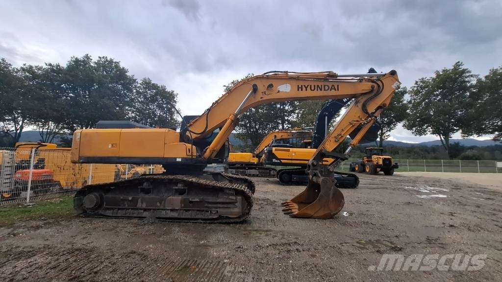 Hyundai R320LC-7A High walker Crawler excavators