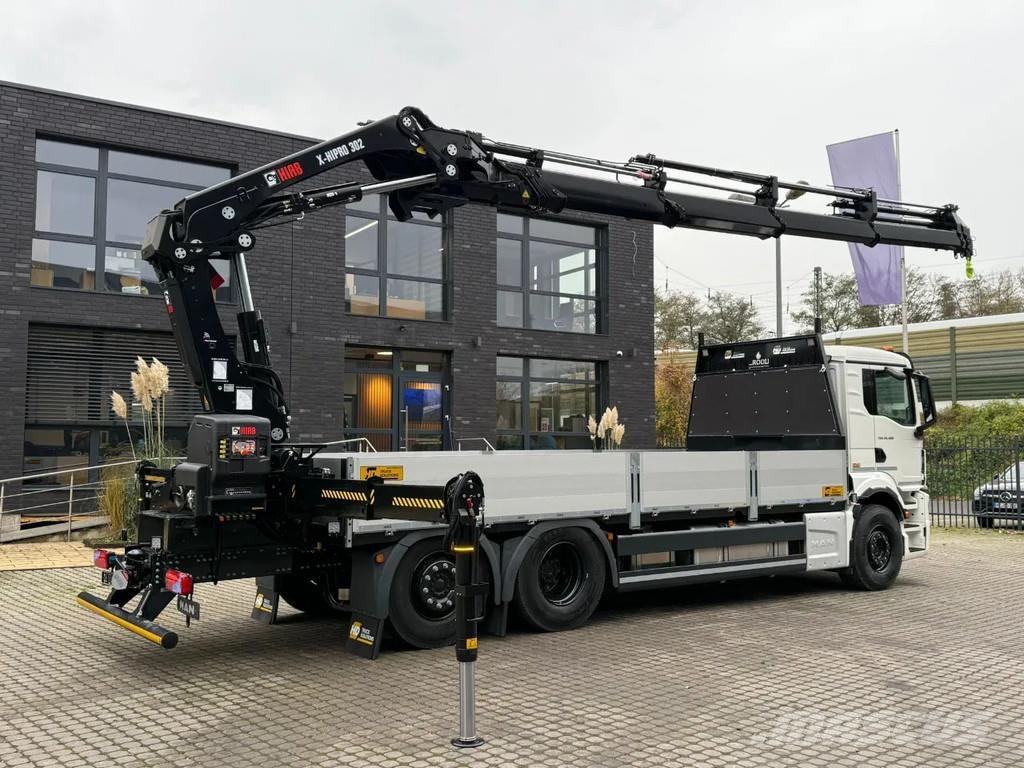 MAN TGS 26.480 MAN TGS 26.480 6x2 Hiab 302-5 All-Terrain-Krane