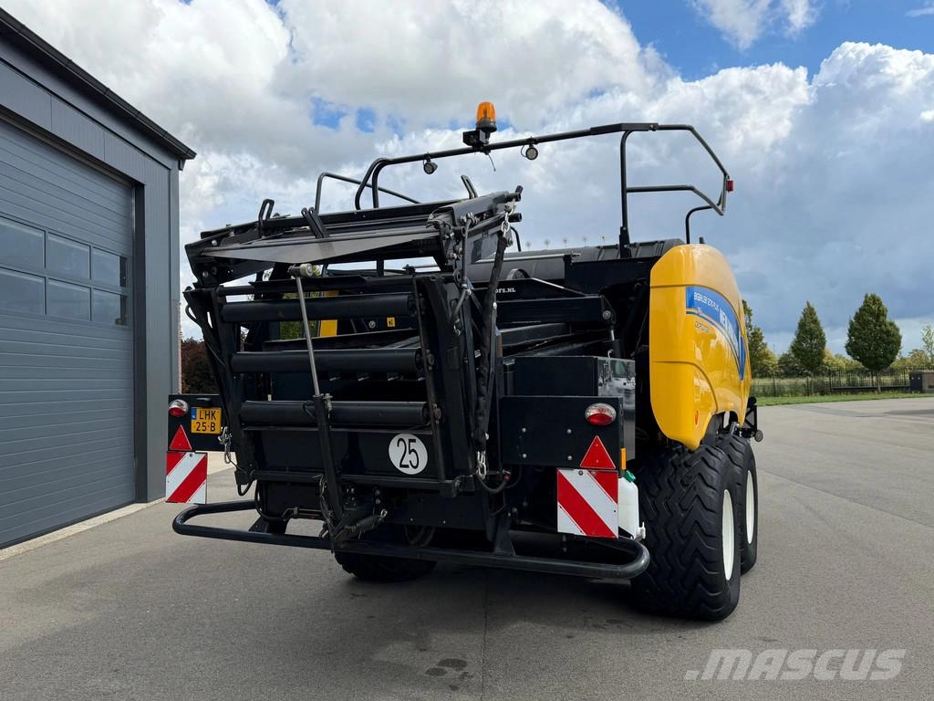 New Holland BIGBALER 1270 PLUS BigBaler 1270 Plus CropCutter V 목초 수확기