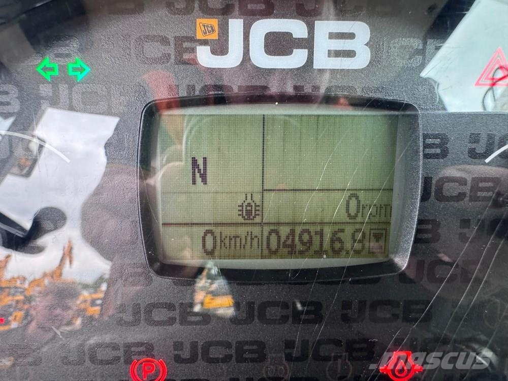JCB 3CX COMPACT WITH BREAKER - CONSIGNED TO TCH JCB AU Baggerlader