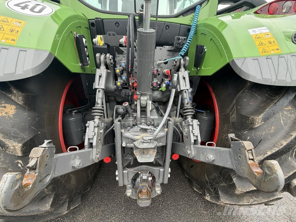 Fendt 722 VARIO POWER + Traktoren