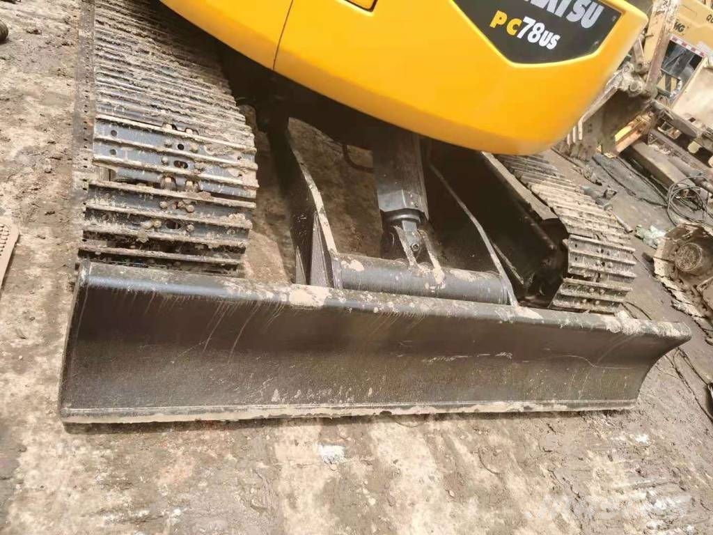 Komatsu PC 78 US-6NO EXCAVATOR 中型挖掘机
