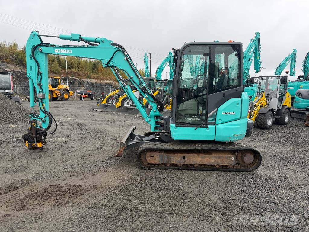 Kobelco SK 55 SRX-6 - RT & 3 skopor Mini bagri <7t