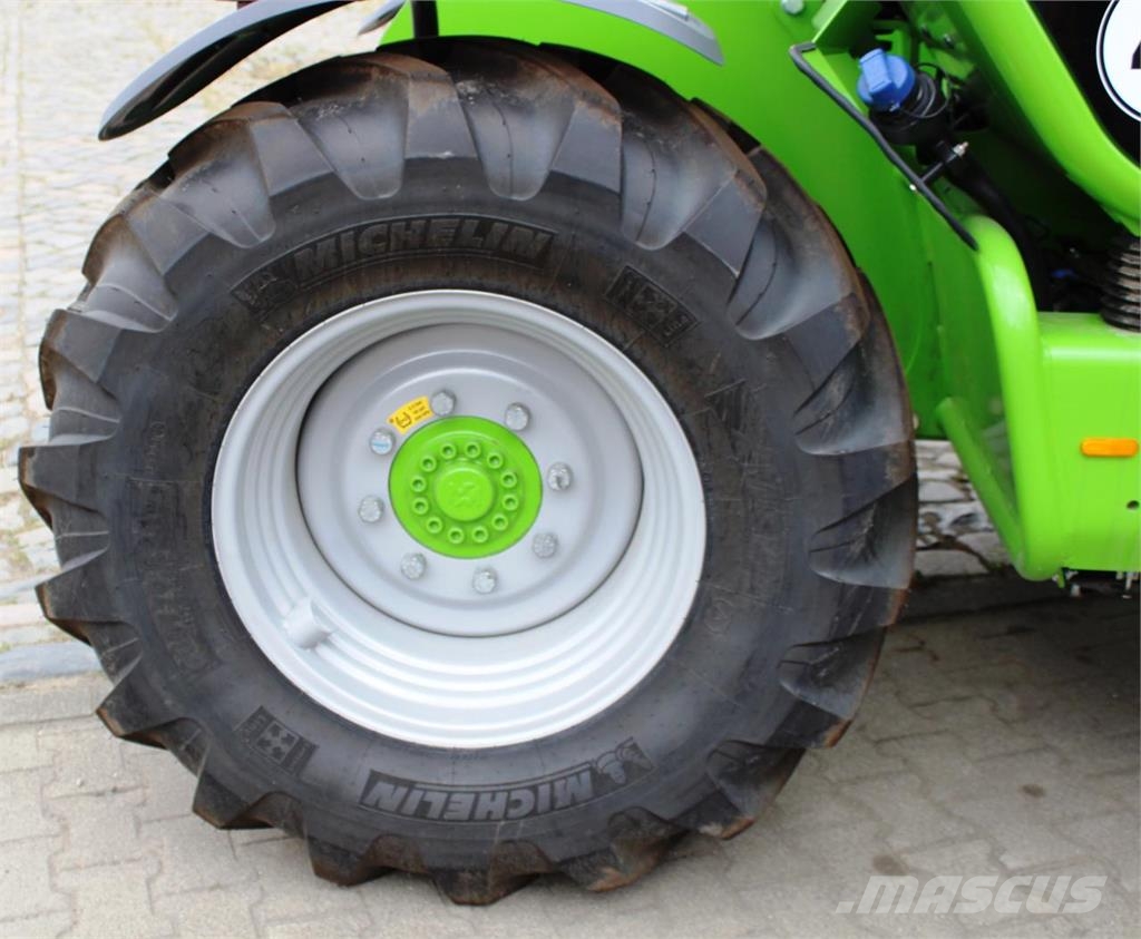 Merlo TF 42.7 CS-145 Teleskopické nakladače pre poľnohospodárstvo