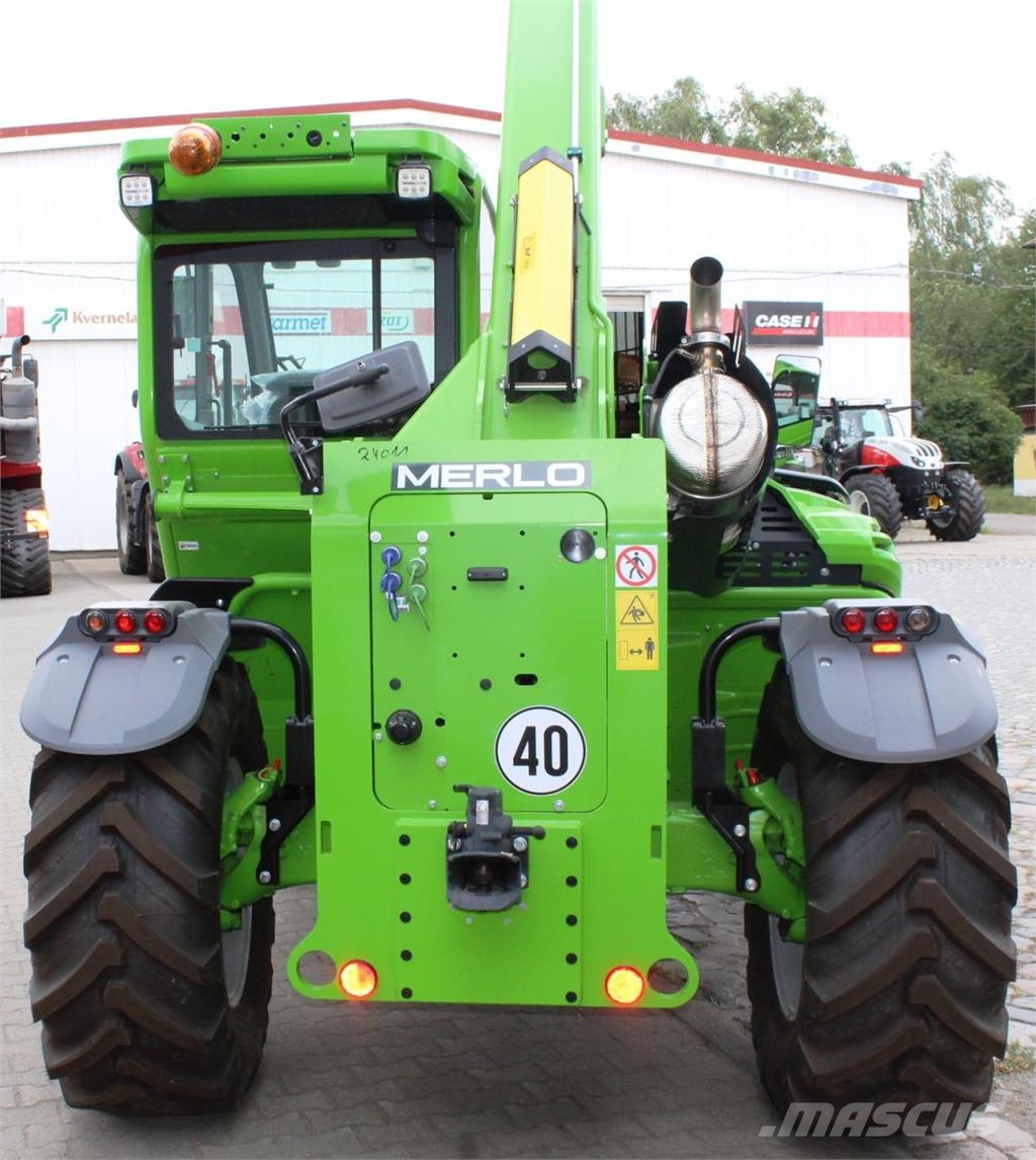 Merlo TF 42.7 CS-145 Teleskopické nakladače pre poľnohospodárstvo