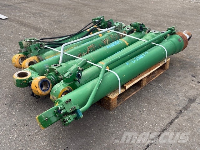 Liebherr R 944 B USED HYDRAULIC CYLINDER COMPLET Hidraulika