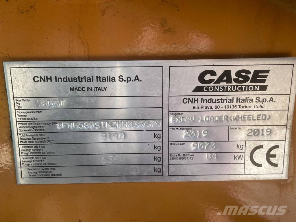 CASE 580 ST Backhoe
