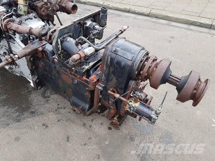 Mercedes-Benz OM 404.1 Otros componentes