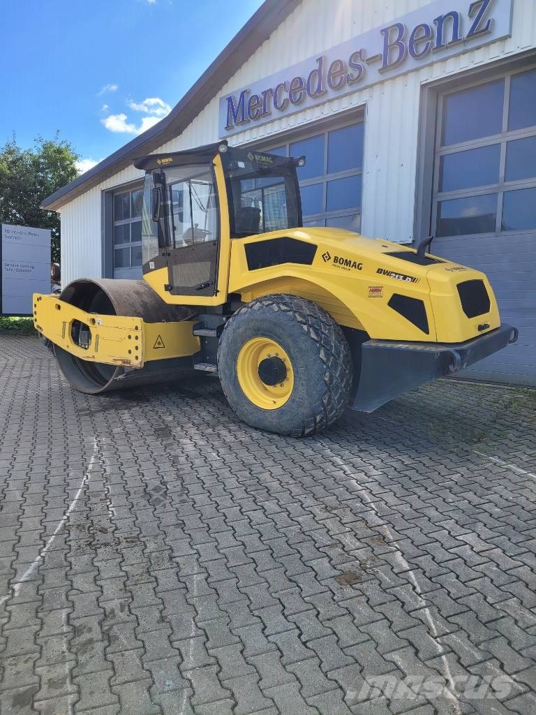 Bomag BW 213 D-5 Tiivistyskoneet