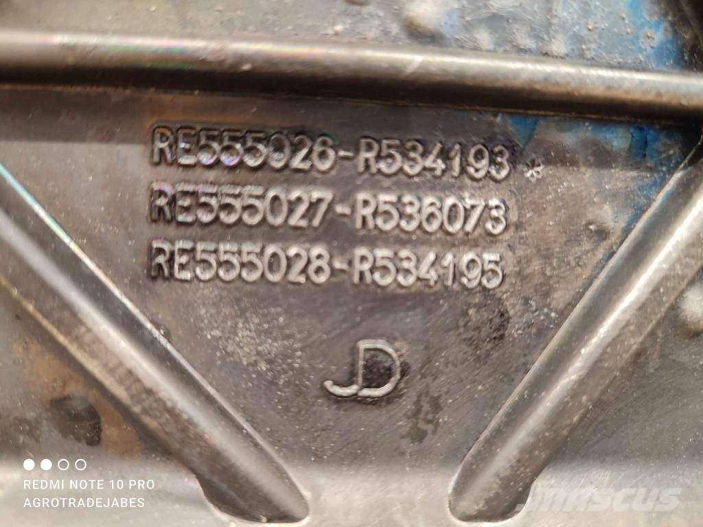 John Deere 6155R (R534105)  valve cover Motorok