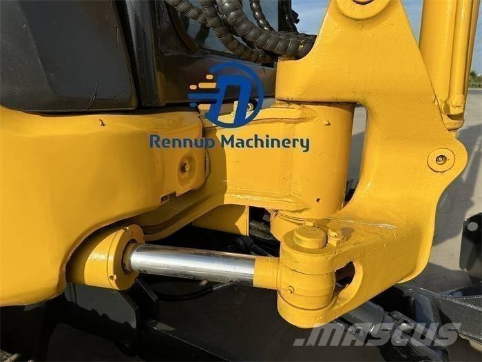 Komatsu PC 35 MR /MR-3 소형 굴삭기 7톤 미만