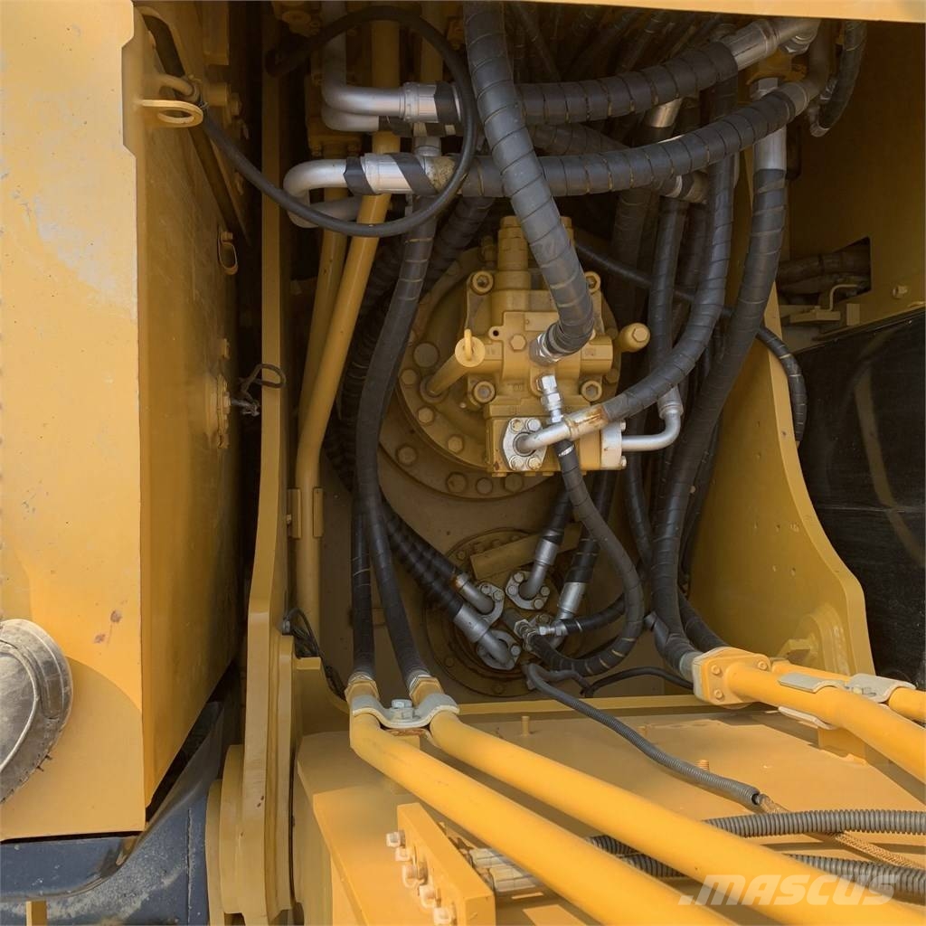 CAT 320 D Raupenbagger