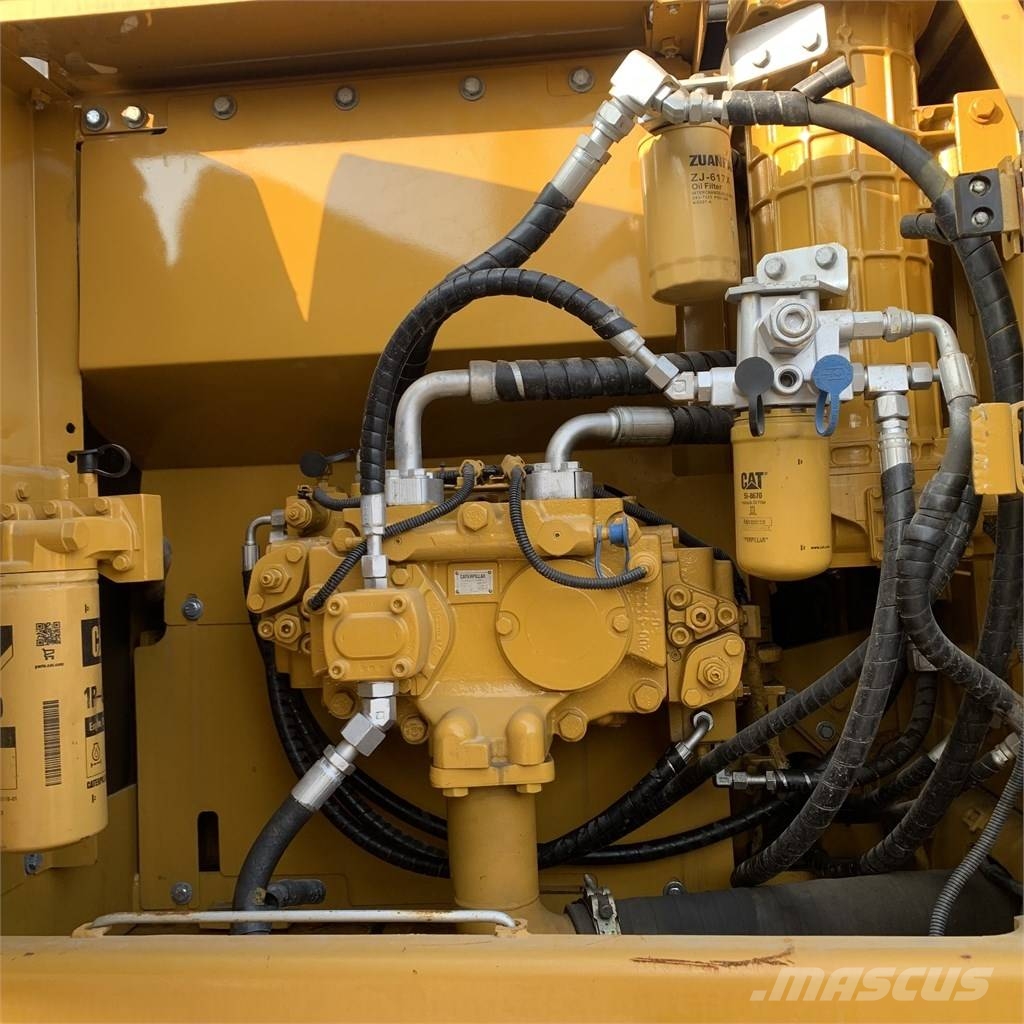 CAT 320 D Raupenbagger
