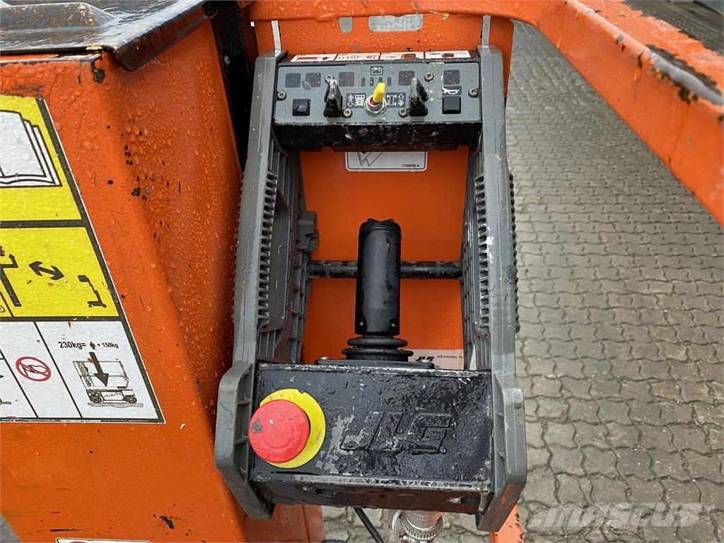 JLG 1230ES رافعات السارية الرأسية