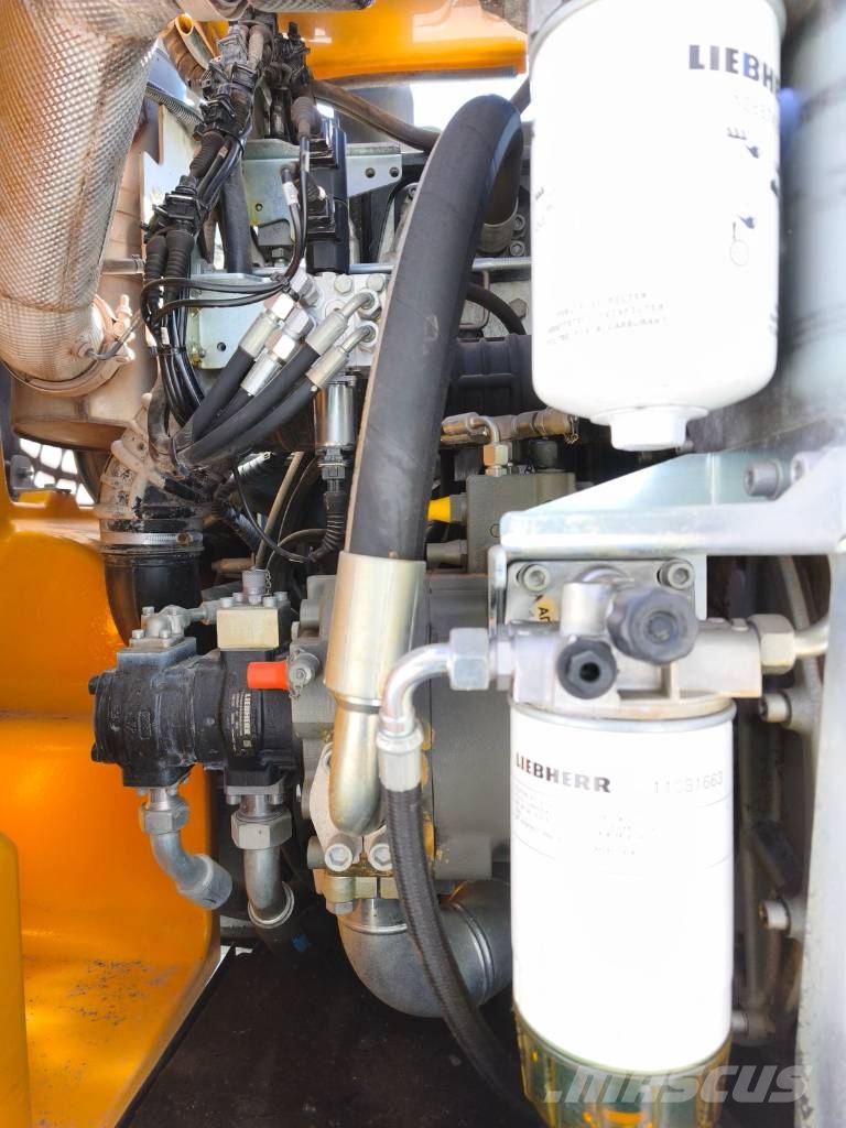 Liebherr A 916 Litronic Wheeled excavators