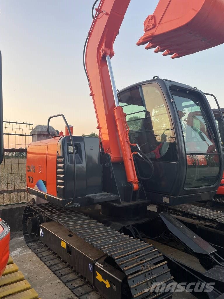 Hitachi ZX 70 Miniekskavaatorid < 7 t