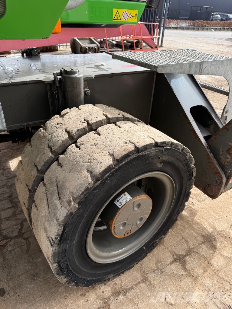 Sennebogen 818M E - 818 - 818 M - 821E - 821ME Βιομηχανικά μηχανήματα διαχείρισης αποβλήτων
