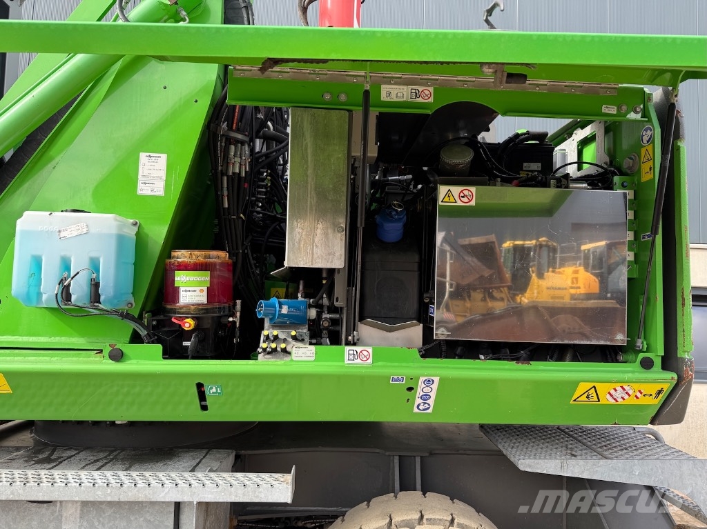 Sennebogen 818M E - 818 - 818 M - 821E - 821ME Βιομηχανικά μηχανήματα διαχείρισης αποβλήτων