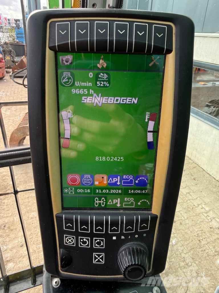 Sennebogen 818M E - 818 - 818 M - 821E - 821ME Βιομηχανικά μηχανήματα διαχείρισης αποβλήτων