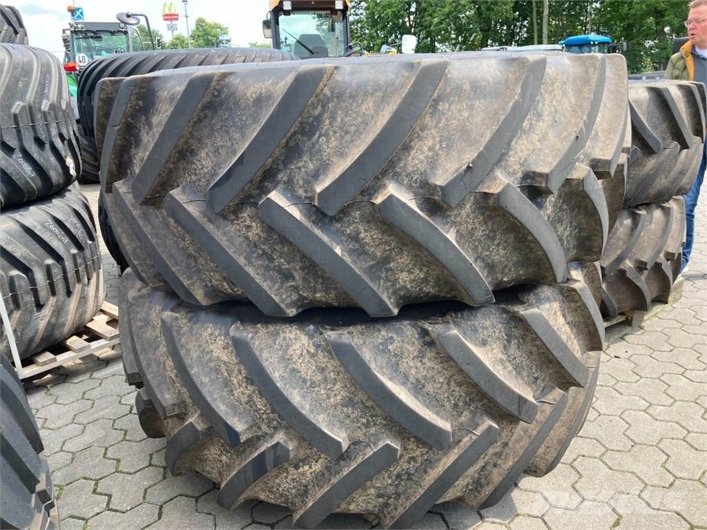 Mitas 2x 650/75 R38 Komplettradsatz Tyres, wheels and rims