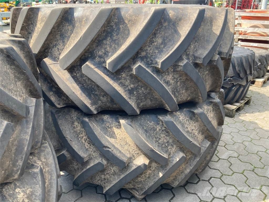 Mitas 2x 650/75 R38 Komplettradsatz Tyres, wheels and rims