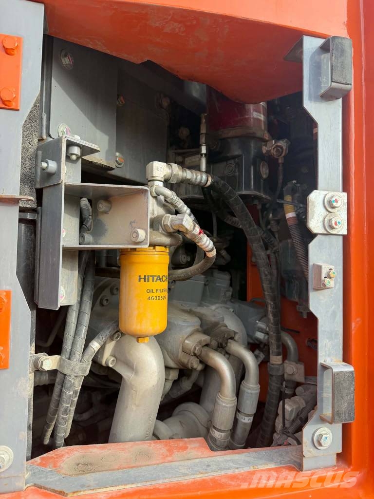 Hitachi ZX 225 US LC-6 Beltegraver