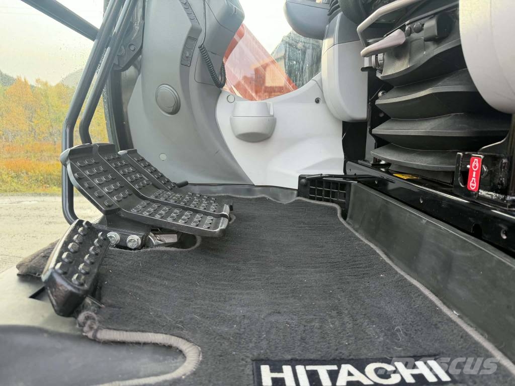 Hitachi ZX 225 US LC-6 Beltegraver