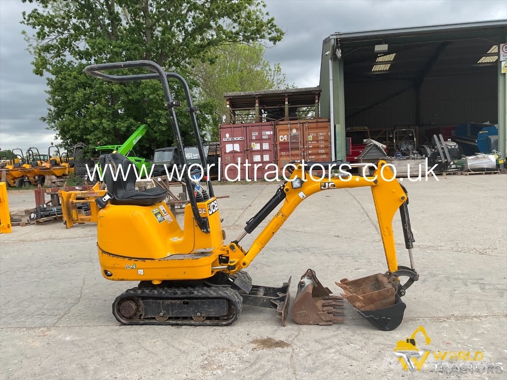JCB 8008 حفارات صغيرة أقل من 7 طن (حفارات صغيرة)