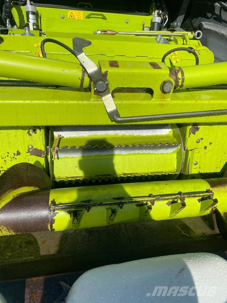 CLAAS Conspeed 8-75 FC Kombajnove hlavice