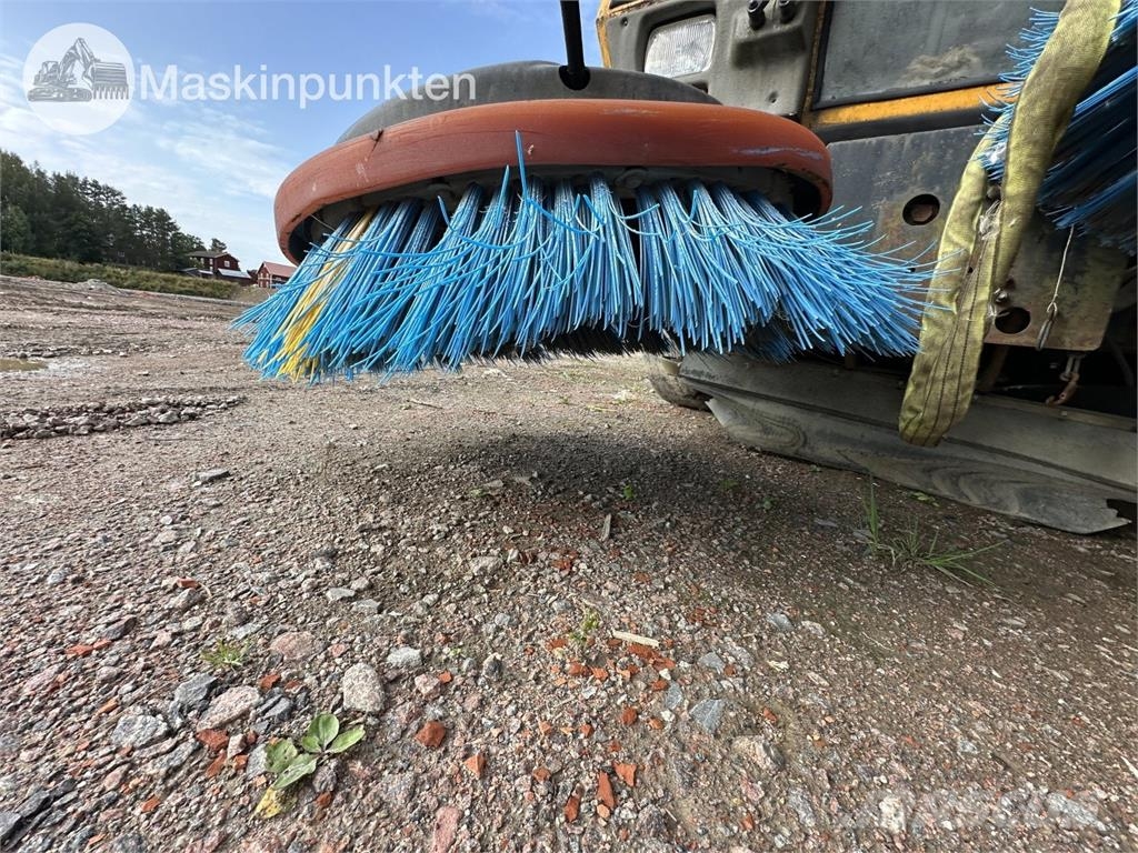 Schmidt Sopmaskin Підмітальні машини