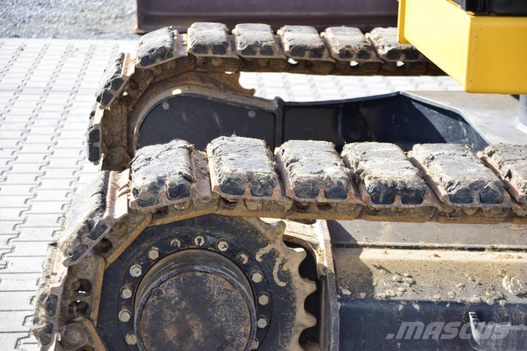 CAT 310 309 308 306 one owner from new Raupenbagger