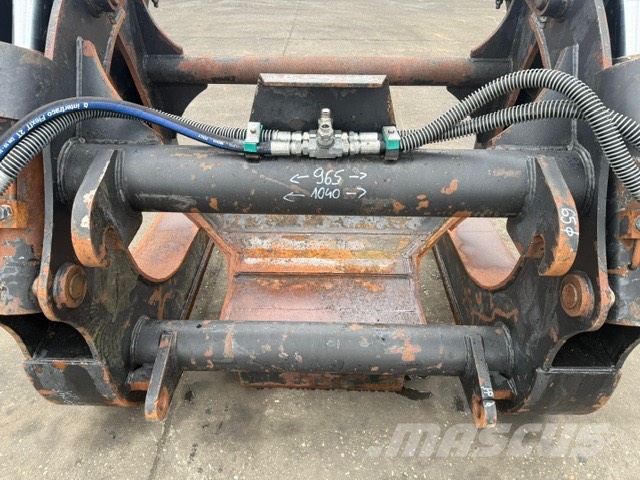 Volvo Log Grab 1950 kg Buckets