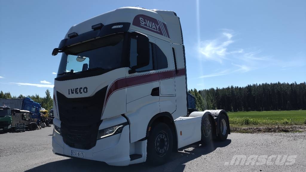 Iveco S-Way väliteli veturi, 280tkm Tractor Units