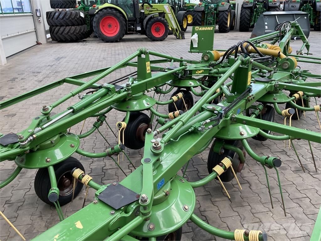 Krone KW 13.02 T مكابس وميبسات التبن