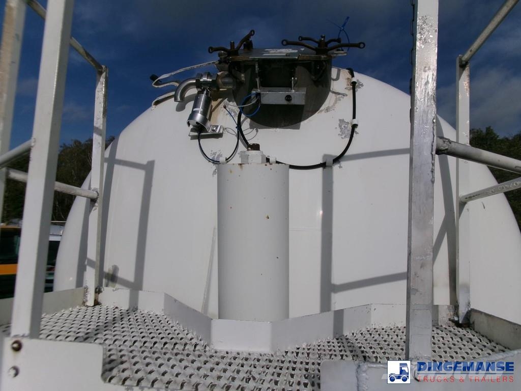 Feldbinder Powder tank alu 41 m3 (tipping) Polprikolice cisterne