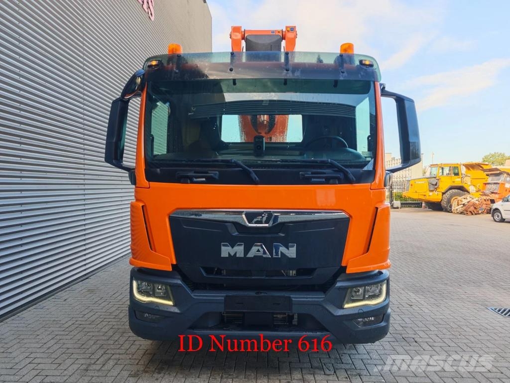 MAN TGM 15.250 4x2 Ruthmann T300.4 Teherautóra szerelt emelők és állványok