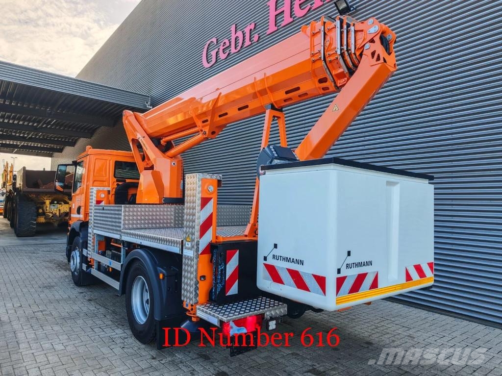MAN TGM 15.250 4x2 Ruthmann T300.4 Teherautóra szerelt emelők és állványok