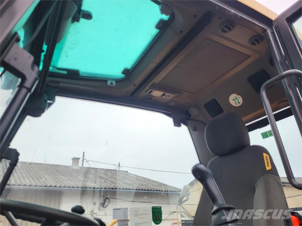 Volvo EW 140 C 4X4 Other