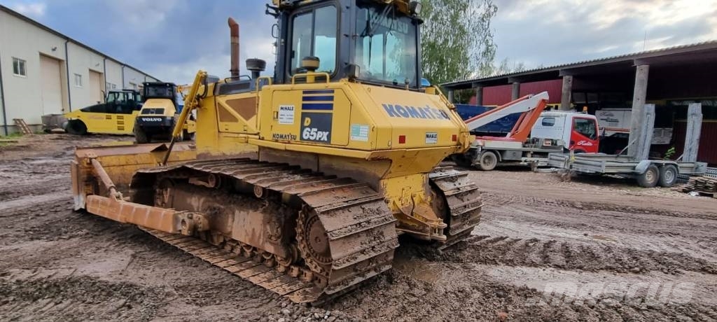 Komatsu D 65 PX-17 Pásové dozery