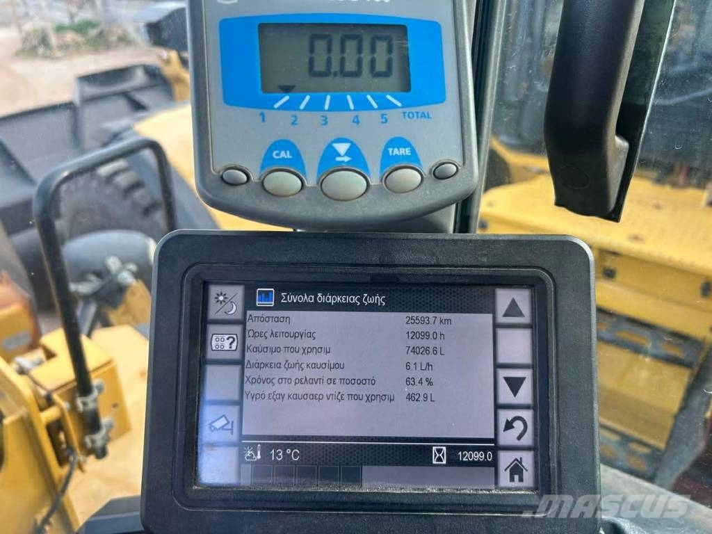 CAT 930 M WHEEL LOADER Φορτωτές με λάστιχα (Τροχοφόροι)