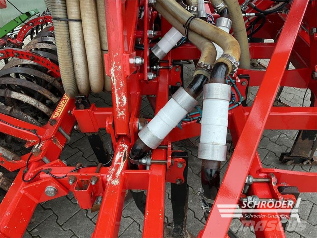 Evers STRIP TILL | GARANNO BI-GPS 8 R62 Rasturači đubriva