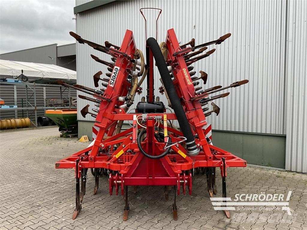 Evers STRIP TILL | GARANNO BI-GPS 8 R62 Rasturači đubriva
