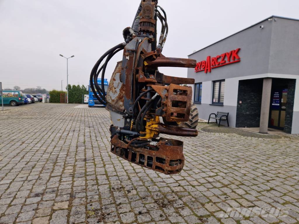 Ponsse Bear 6W All Parts Części 엔진