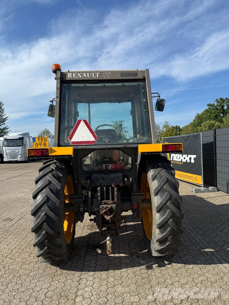 Renault 77.12 TS Tractoren