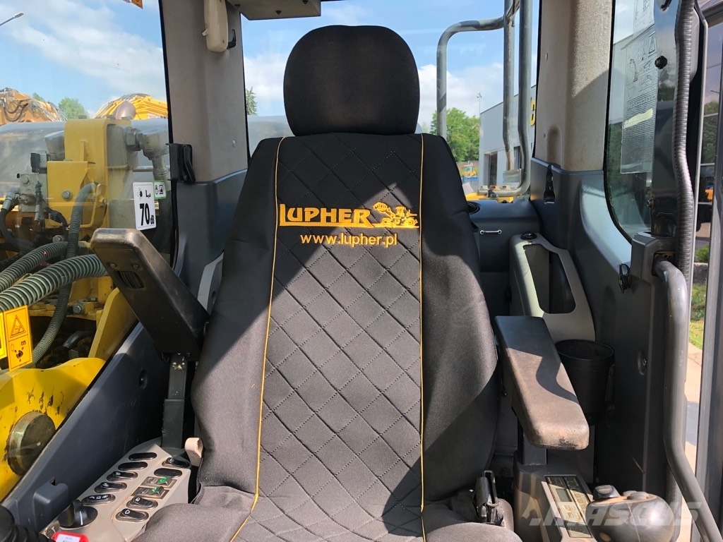Komatsu PC 240 LC-10 Верижен екскаватор