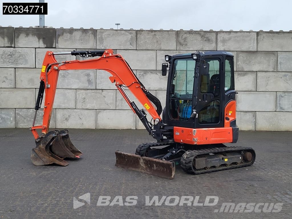 Kubota U36 -4 3 Buckets Minigraafmachines < 7t
